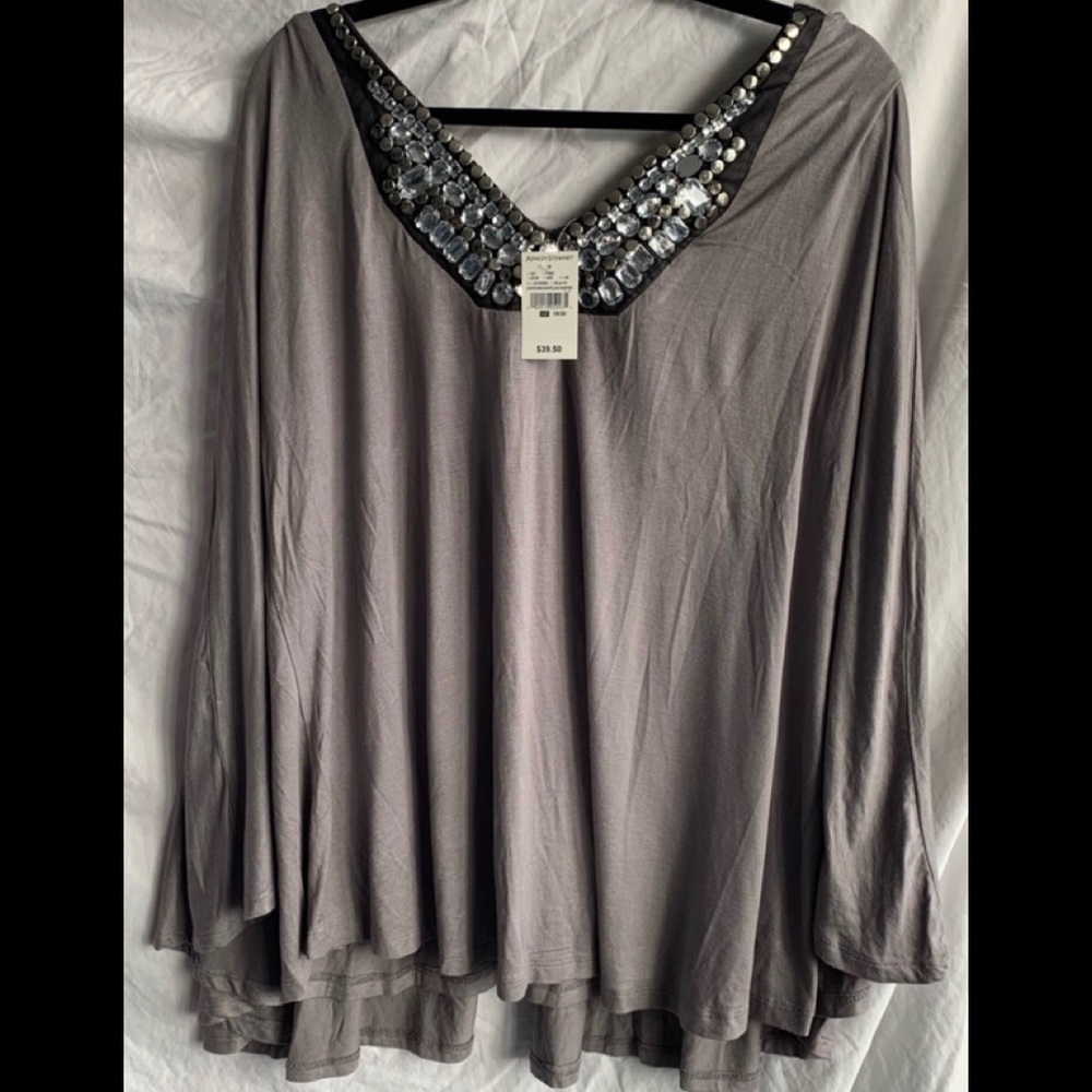 NWT! Ashley Stewart sparkly top!